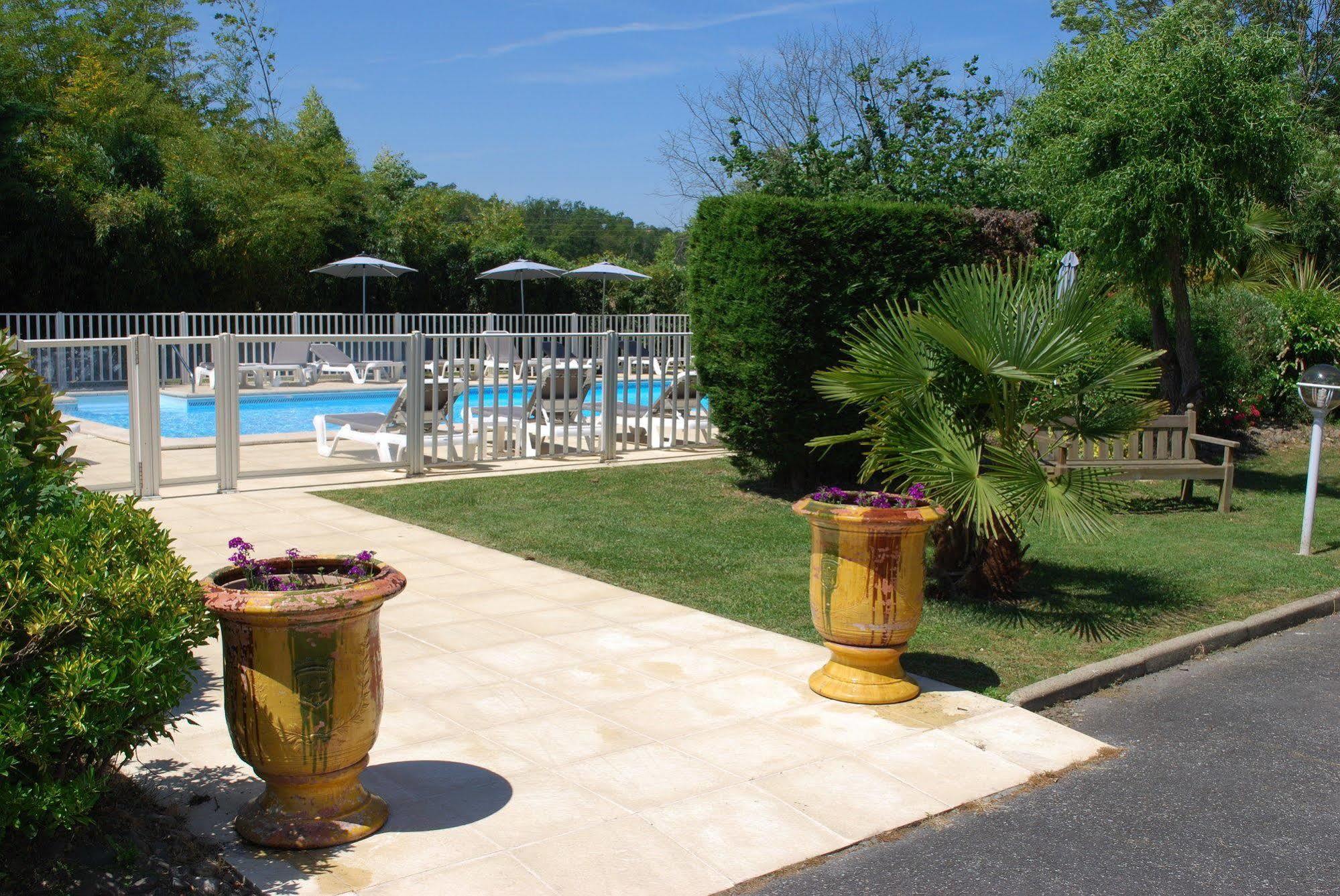 Hotel Le Relais Des Champs أوجيني ليه با المظهر الخارجي الصورة